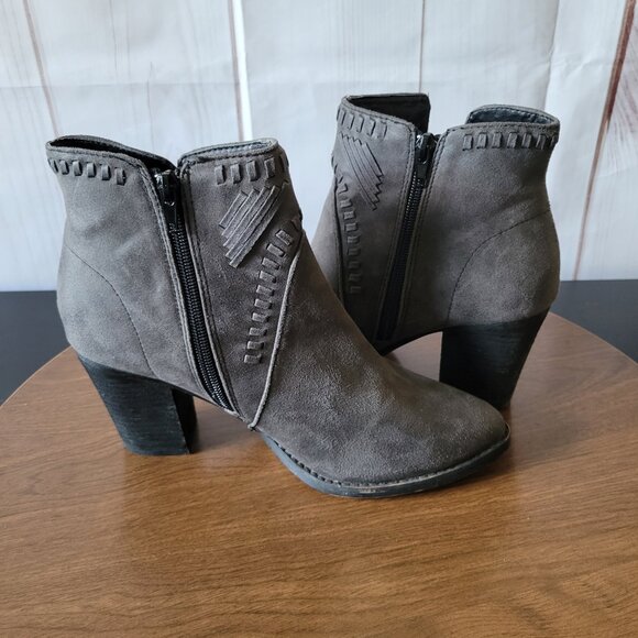 Zigi Soho Halyn Chelsea Block Heel Booties, Sz 9.5, Western/Cowgirl/Boho Ankle B - Picture 15 of 15